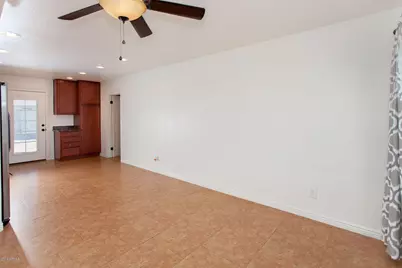 3228 W Lisbon Lane, Phoenix, AZ 85053 - Photo 9