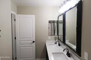 6101 S 4 Peaks Pl, Chandler, AZ 85249 - Photo 23