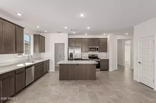 13244 W Ranch Gate Rd, Peoria, AZ 85383 - Photo 7