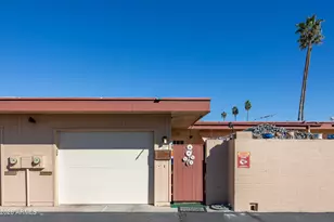 13068 N 100th Ave, Sun City, AZ 85351 - Photo 17