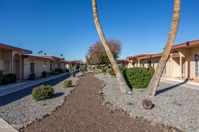 13068 N 100th Avenue, Sun City, AZ 85351 - Photo 3