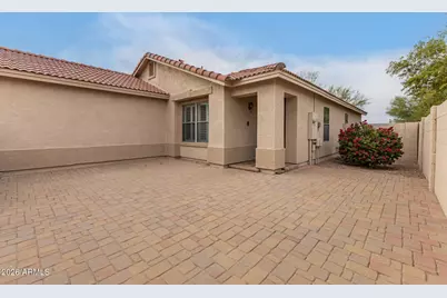 1014 E Milada Drive, Phoenix, AZ 85042 - Photo 7