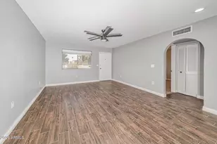 3331 W Del Monico Ln, Phoenix, AZ 85051 - Photo 13