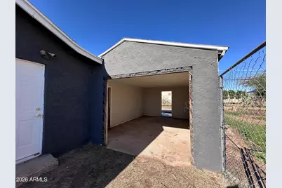 352 W Roosevelt Avenue, Coolidge, AZ 85128 - Photo 7