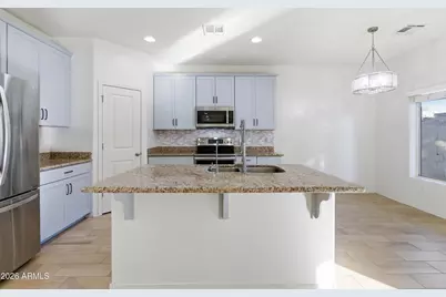 627 W Kerry Lane, Phoenix, AZ 85027 - Photo 27