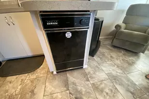 1295 S Sioux Dr, Apache Junction, AZ 85119 - Photo 7