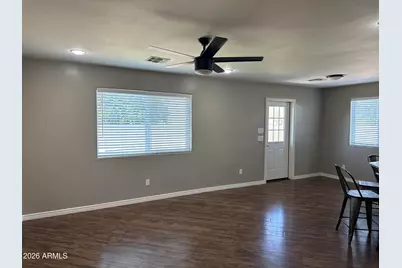 1059 W 5th Avenue, Apache Junction, AZ 85120 - Photo 3