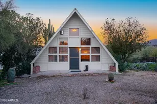 34610 S Vine St, Black Canyon City, AZ 85324 - Photo 1