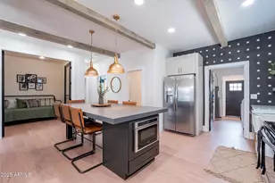 291 N Washington St, Chandler, AZ 85225 - Photo 15