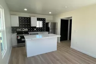 291 N Washington St, Chandler, AZ 85225 - Photo 37