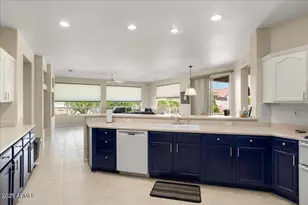 15504 W Coral Pointe Dr, Surprise, AZ 85374 - Photo 17