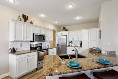 17472 N Goldwater Drive, Surprise, AZ 85374 - Photo 13