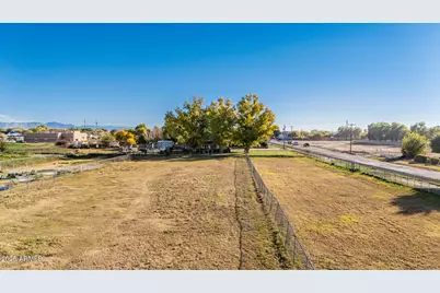 Xxx E Appleby Road #-, Gilbert, AZ 85298 - Photo 15