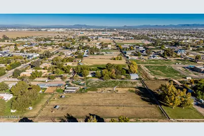 Xxx E Appleby Road #-, Gilbert, AZ 85298 - Photo 11