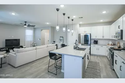 8820 W Lamar Road, Glendale, AZ 85305 - Photo 9