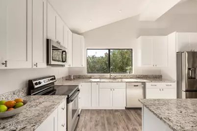 14642 N Fairlynn Drive, Fountain Hills, AZ 85268 - Photo 13