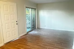 286 W Palomino Dr, Chandler, AZ 85225 - Photo 3