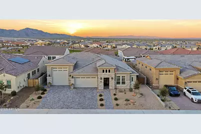 19978 W Luke Avenue, Litchfield Park, AZ 85340 - Photo 11