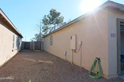 227 W Douglas Avenue, Coolidge, AZ 85128 - Photo 3