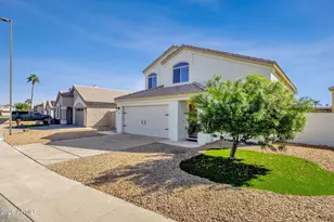 9019 W Acoma Dr, Peoria, AZ 85381 - Photo 7