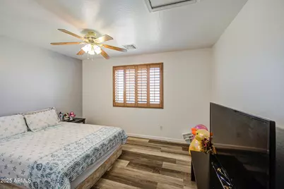 7419 S 25th Drive, Phoenix, AZ 85041 - Photo 19