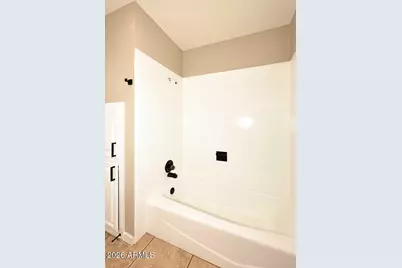 9015 N 55th Avenue, Glendale, AZ 85302 - Photo 23