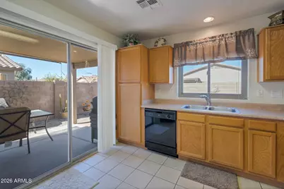 43568 W Bedford Drive, Maricopa, AZ 85138 - Photo 11