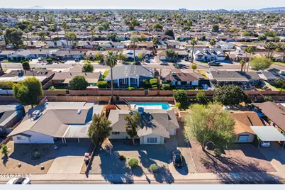 8303 E Glenrosa Avenue, Scottsdale, AZ 85251 - Photo 19