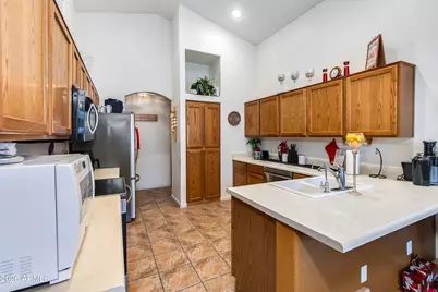 1631 E Daisy Street, Casa Grande, AZ 85122 - Photo 9