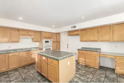 7834 W Kerry Lane, Glendale, AZ 85308 - Photo 23