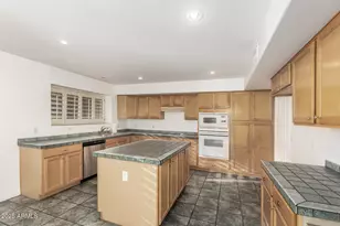 7834 W Kerry Ln, Glendale, AZ 85308 - Photo 21