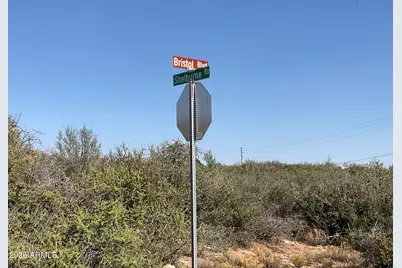 7990 S Bristol Boulevard #127, Wilhoit, AZ 86332 - Photo 5