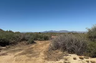 7990 S Bristol Blvd, Wilhoit, AZ 86332 - Photo 1