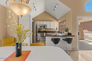 1633 E Lakeside Dr, Gilbert, AZ 85234 - Photo 11