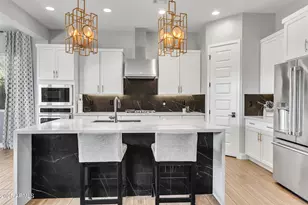 3240 E Bryce Ln, Phoenix, AZ 85050 - Photo 17