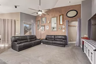 13009 W Highland Avenue, Litchfield Park, AZ 85340 - Photo 7