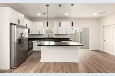 9455 W Pineveta Drive, Arizona City, AZ 85123 - Photo 11