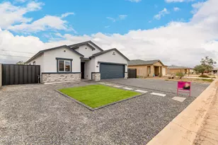 9455 W Pineveta Dr, Arizona City, AZ 85123 - Photo 5