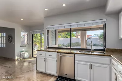 10608 E Arabian Park Drive, Scottsdale, AZ 85258 - Photo 17