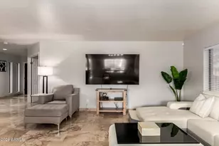 10608 E Arabian Park Dr, Scottsdale, AZ 85258 - Photo 11