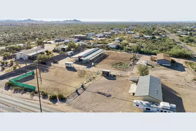 775 N Hilton Road, Apache Junction, AZ 85119 - Photo 27