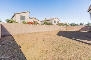 7570 W Nicolet Ave, Glendale, AZ 85303 - Photo 31