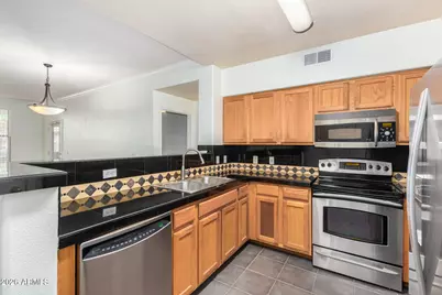 20100 N 78th Place #1100, Scottsdale, AZ 85255 - Photo 9