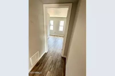 11830 N 28th Drive, Phoenix, AZ 85029 - Photo 19