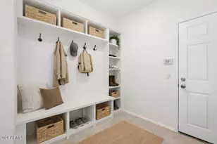 7956 E Pepper Tree Ln, Scottsdale, AZ 85250 - Photo 33