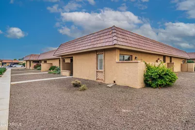 501 W Yukon Drive #4, Phoenix, AZ 85027 - Photo 1