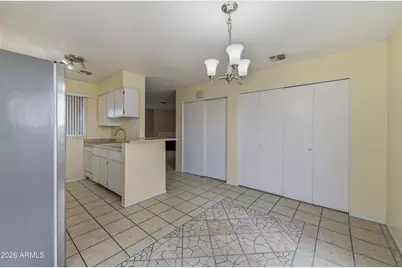 501 W Yukon Drive #Unit 4, Phoenix, AZ 85027 - Photo 9