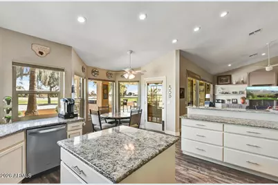 18801 N 89th Avenue, Peoria, AZ 85382 - Photo 9