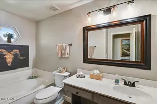 18801 N 89th Ave, Peoria, AZ 85382 - Photo 17