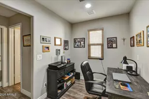 18801 N 89th Ave, Peoria, AZ 85382 - Photo 19